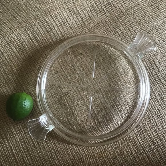 Vintage 1930's Fire King Clear Pressed Glass Trivet with Ornate Glass Handles - Picture 2 of 6